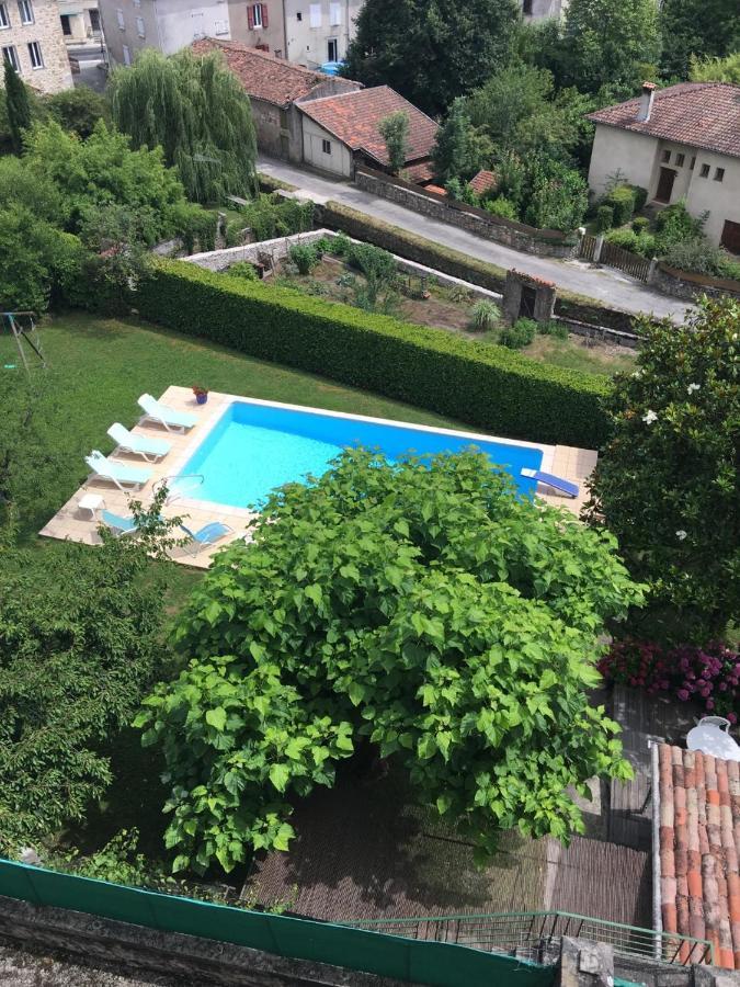 ラ・バスティッド・ド・セルー Velo Ariege Pyrenees Bed & Breakfast エクステリア 写真